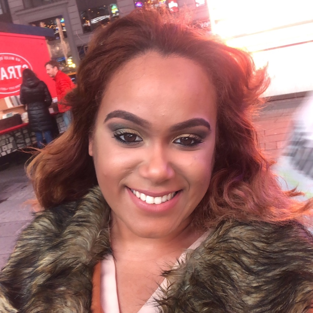 Meet your Posher, Issa